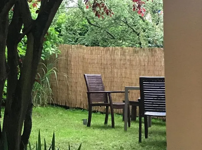 Gaestehaus Pack Of Patches Jena